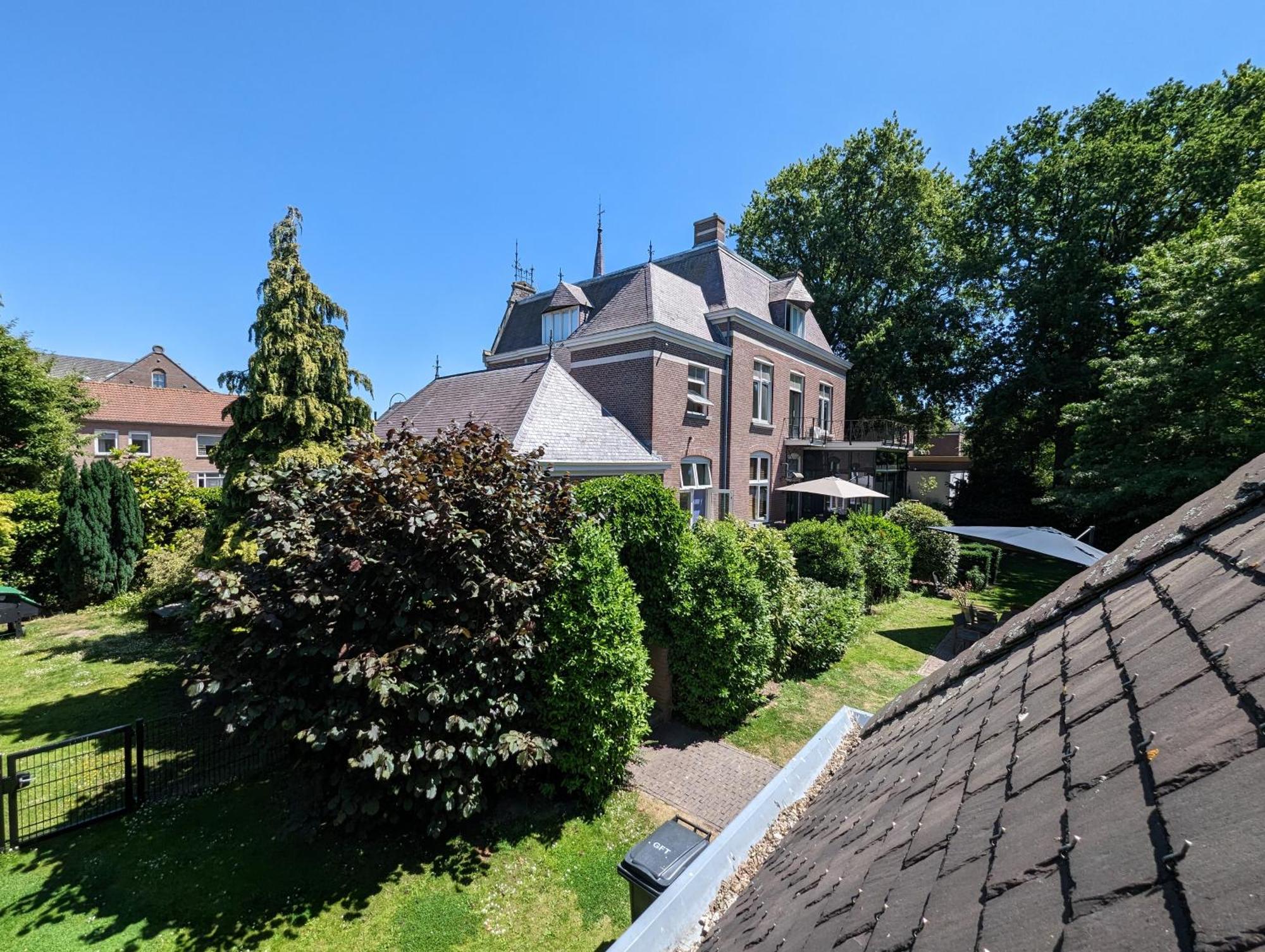 Boutique B&B Villa Van Voss เอทเทน ลัวร์ ภายนอก รูปภาพ